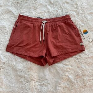 NWT vuori soft shorts